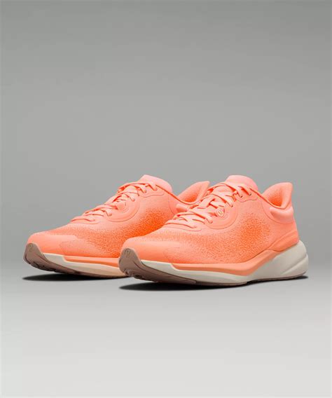 lululemon charge feel shoes.